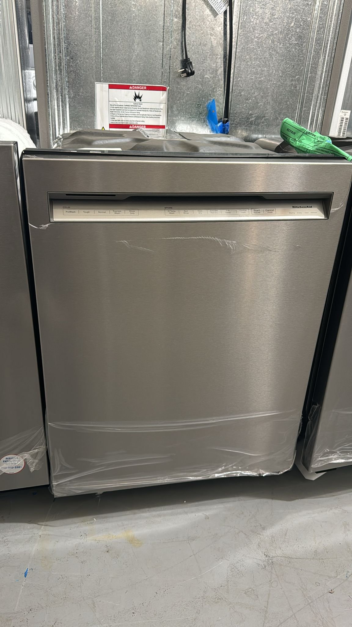 KitchenAid Scratch And Dent Dishwasher – Stainless