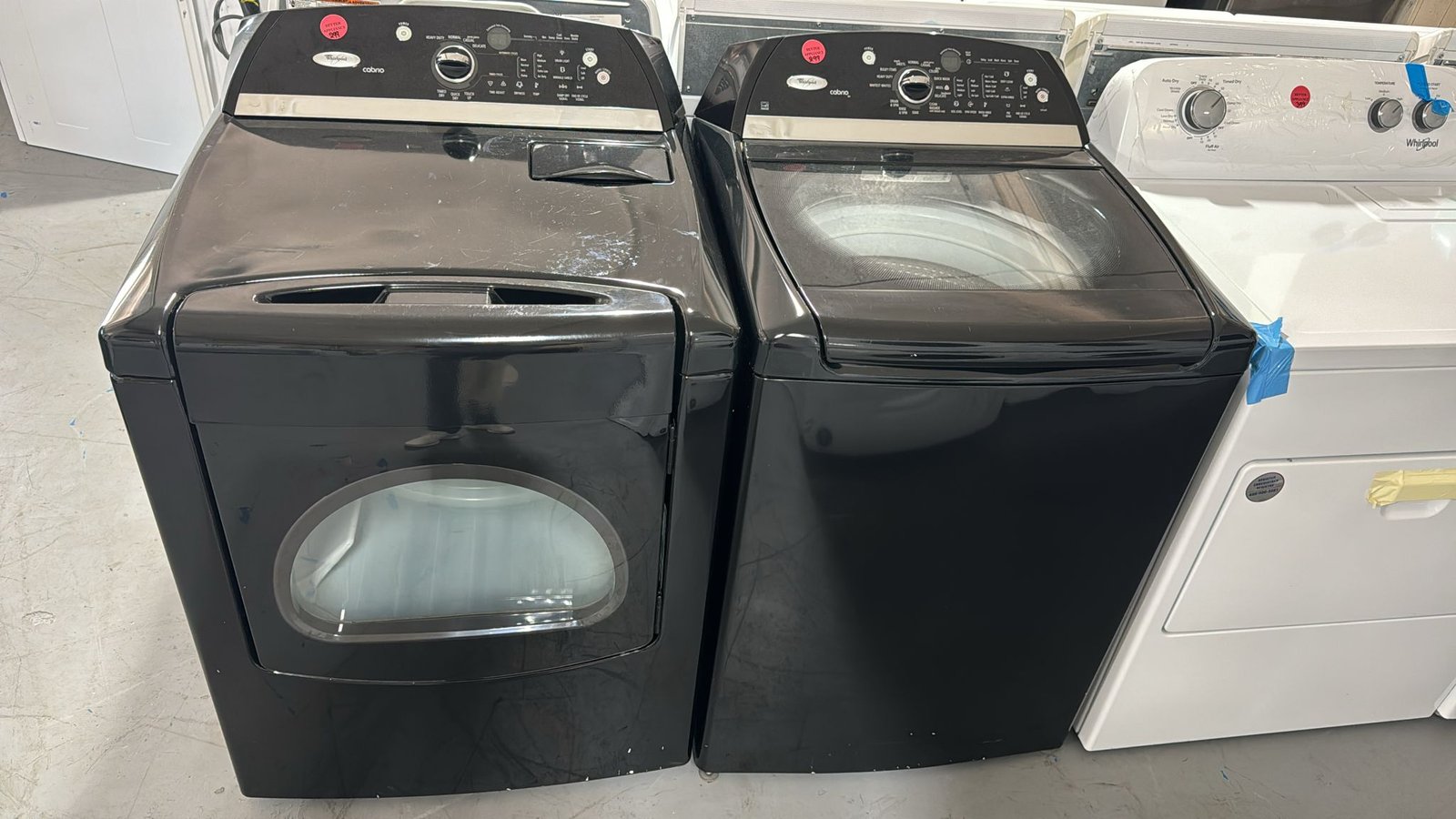 Whirlpool Refurbished Washer Dryer Set – Black