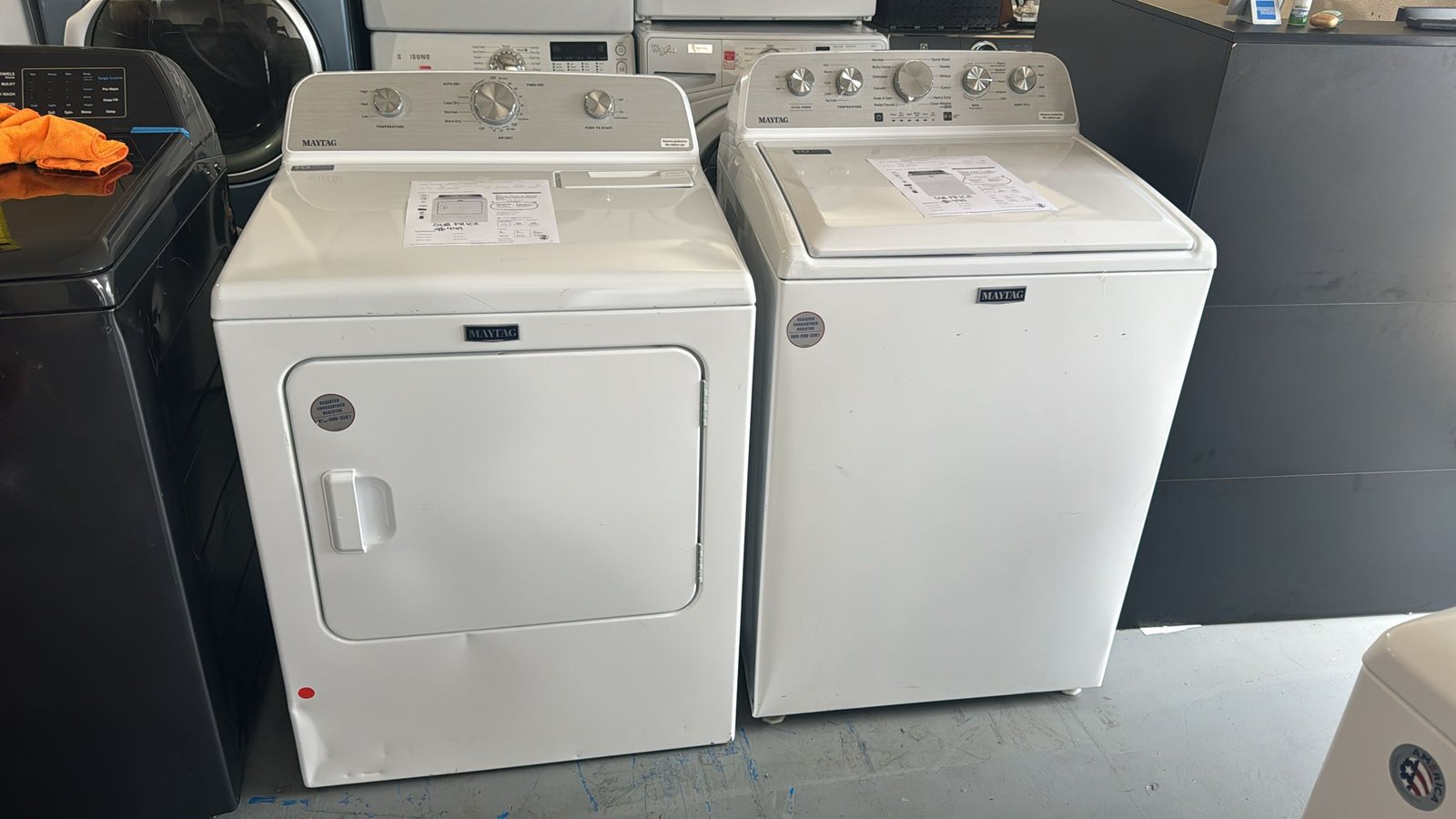 : Maytag New Washer Dryer Set - White