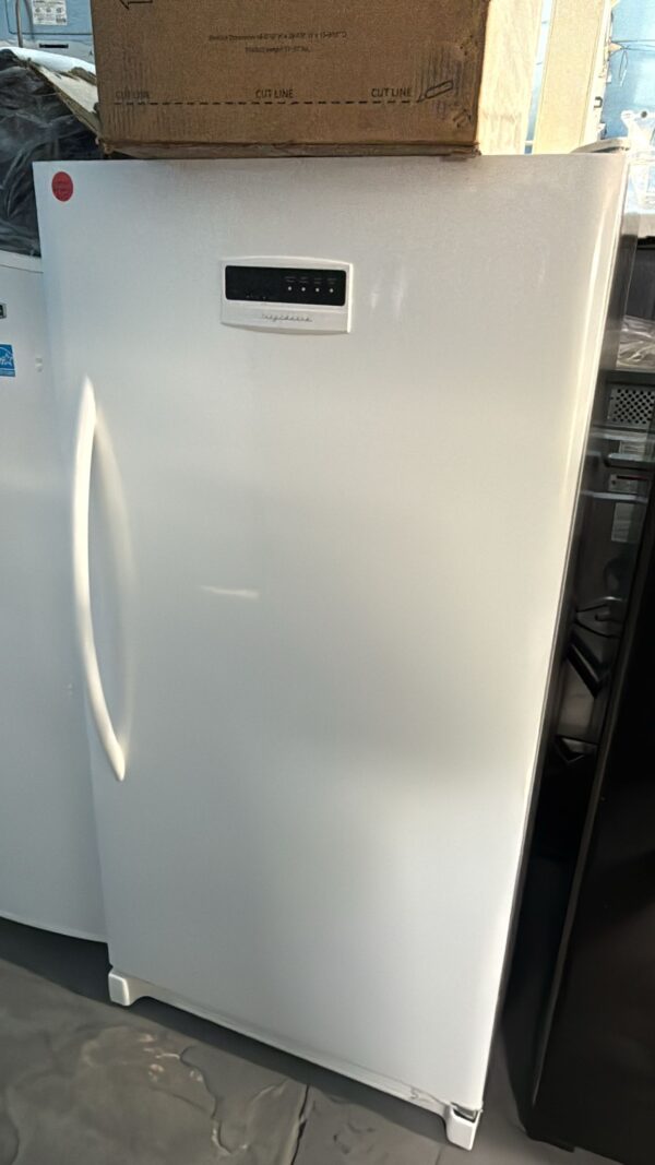 Frigidaire New FFH17F7HW 16.6 cu. ft. Upright Freezer - Image 2
