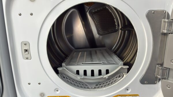 LG Refurbished Front Load Washer And Dryer Set In Excellent Condition - Image 2