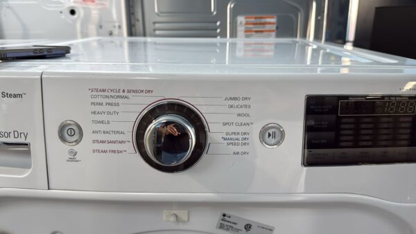 LG Refurbished Front Load Washer And Dryer Set In Excellent Condition - Image 5