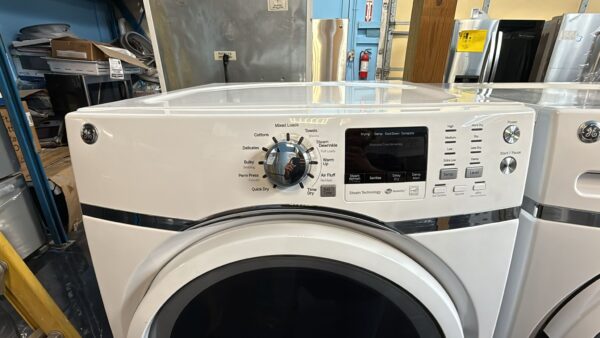 GE Refurbished GFD45ESSMWW GFW450SSMWW Front Load Washer/Dryer Set - Image 3