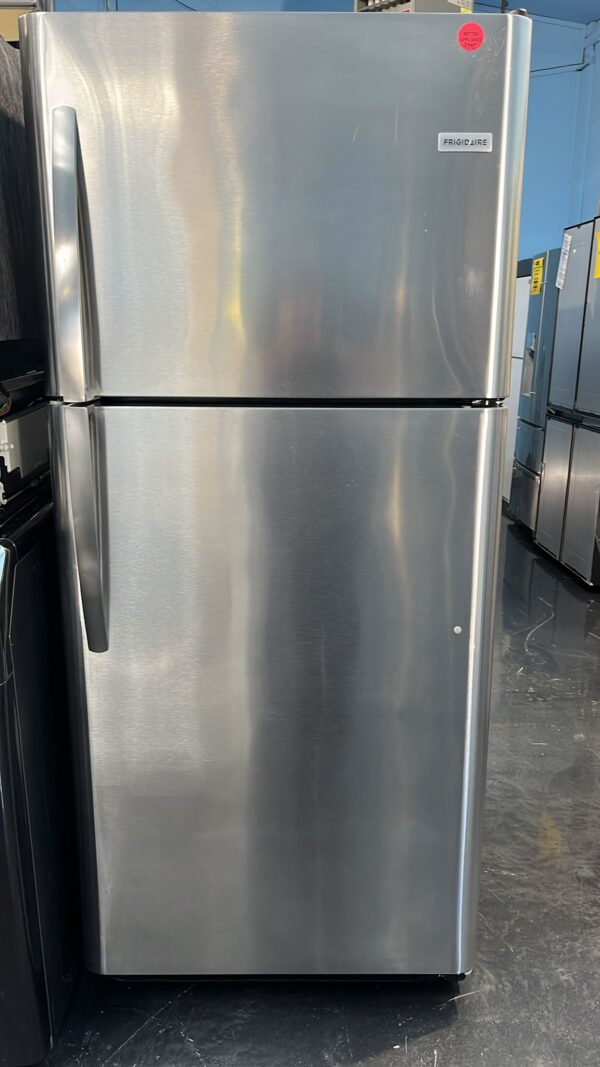 Frigidaire Refurbished FFHT2032TS 30 Inch Top Freezer Refrigerator - Image 2