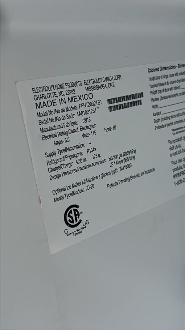 Frigidaire Refurbished FFHT2032TS 30 Inch Top Freezer Refrigerator - Image 3