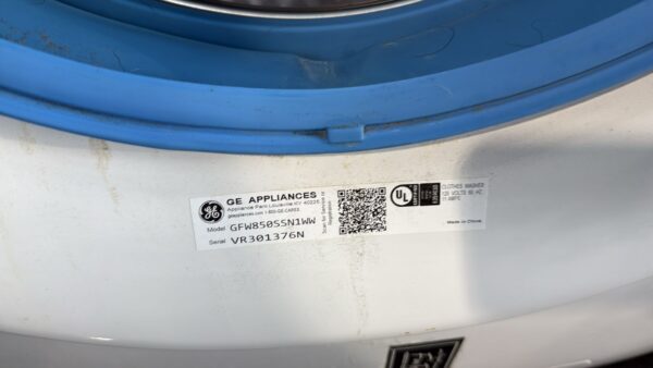 GE Refurbished GFW850SSNWW 28 Inch Front Load Smart Washer - Image 3